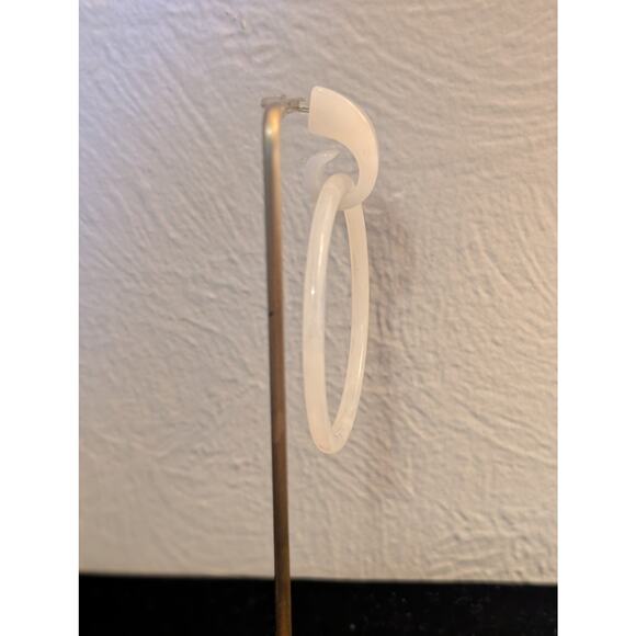 Extra Large Cream Acrylic DoorKnocker Loopy Pierced Earrings - Picture 2 of 6